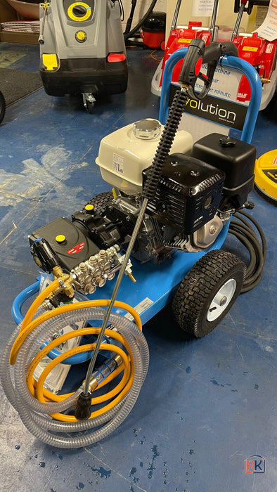 Evolution 2 Honda GX390 Professional Petrol Pressure Washer 200 Bar 21 LPM