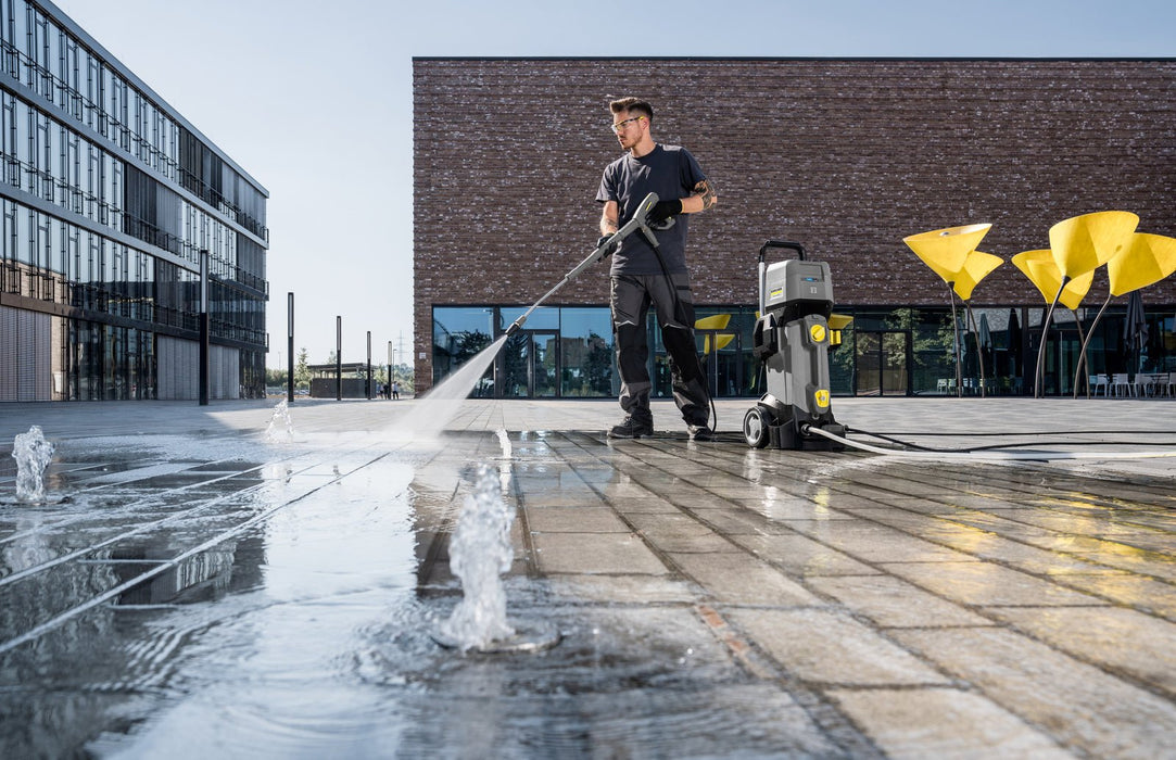 Karcher HD 4/11 C BP Pack Battery Pressure Washer 110 Bar Cordless Zero Emissions - RealKleen LTD